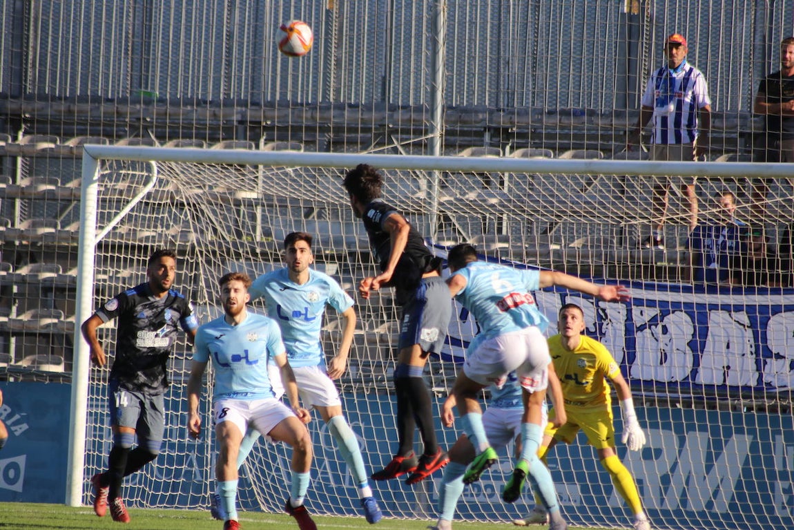 Las mejores imágenes del Ciudad de Lucena - Recreativo de Huelva