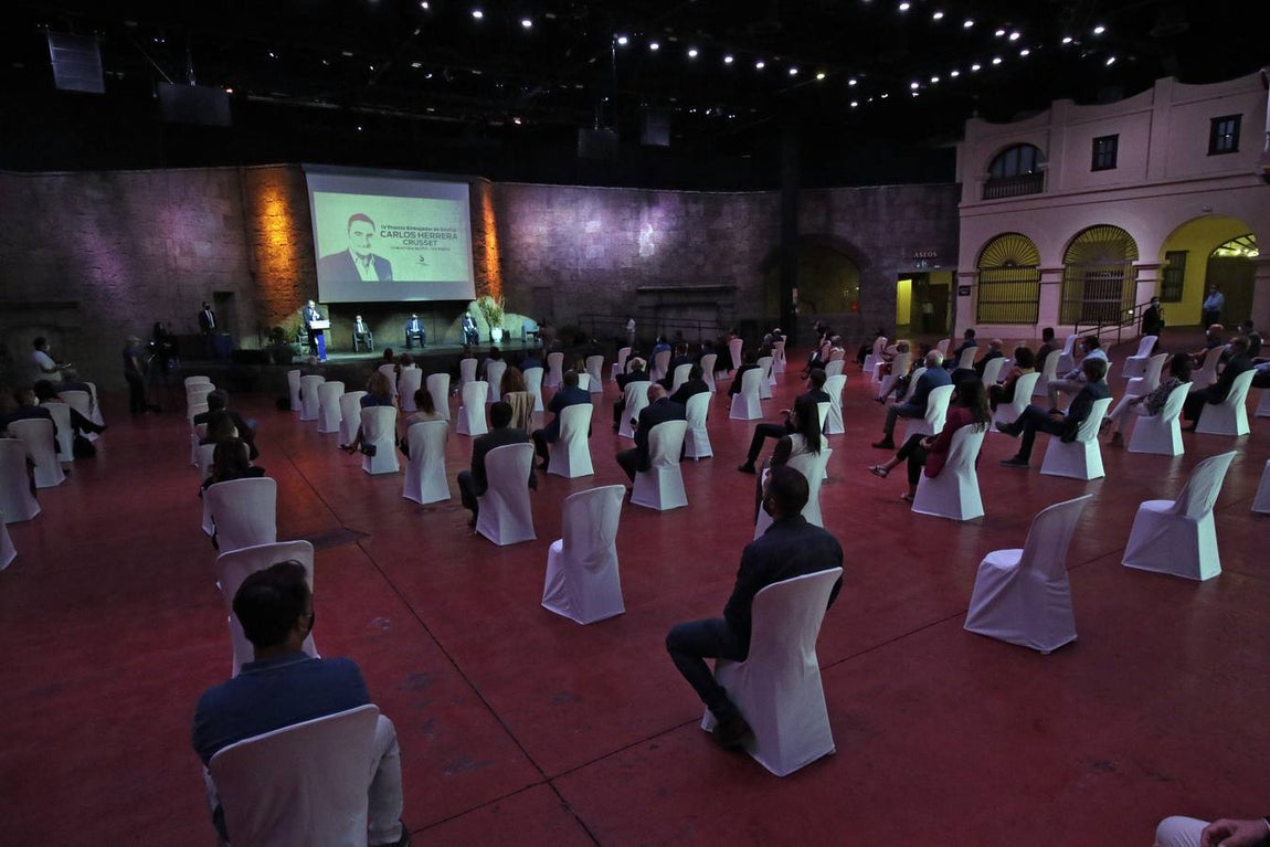 Carlos Herrera recibe el Premio Embajador de Sevilla 2021