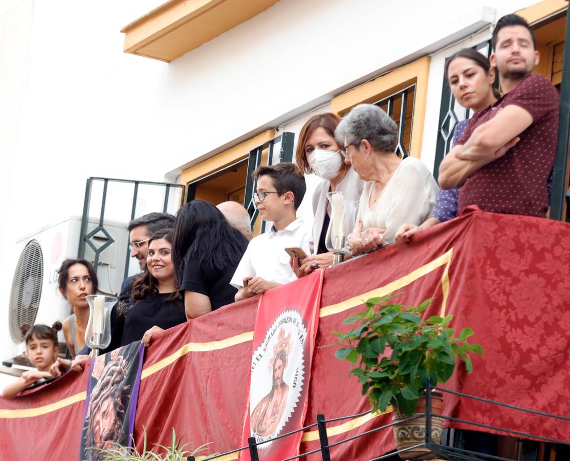 Salida del Gran Poder: Impresionante llegada del Señor a Tres Barrios, la espera termina