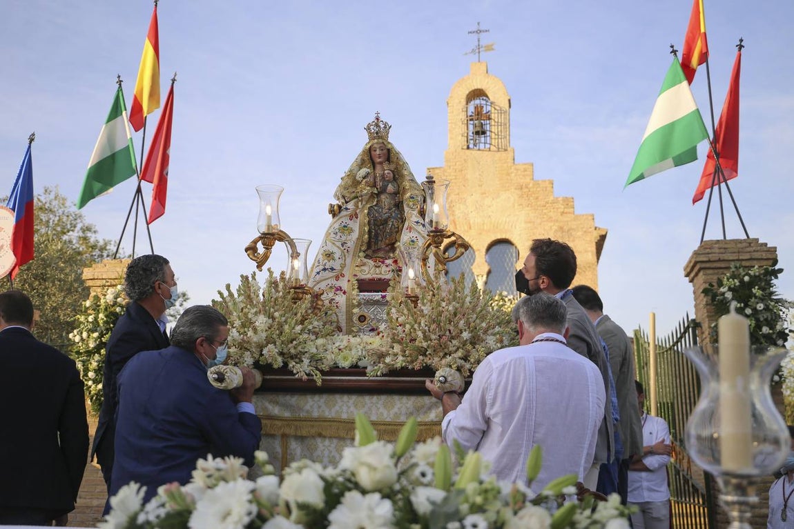 En imágenes, la peregrinación de la Virgen de Valme hasta el cortijo de Cuarto