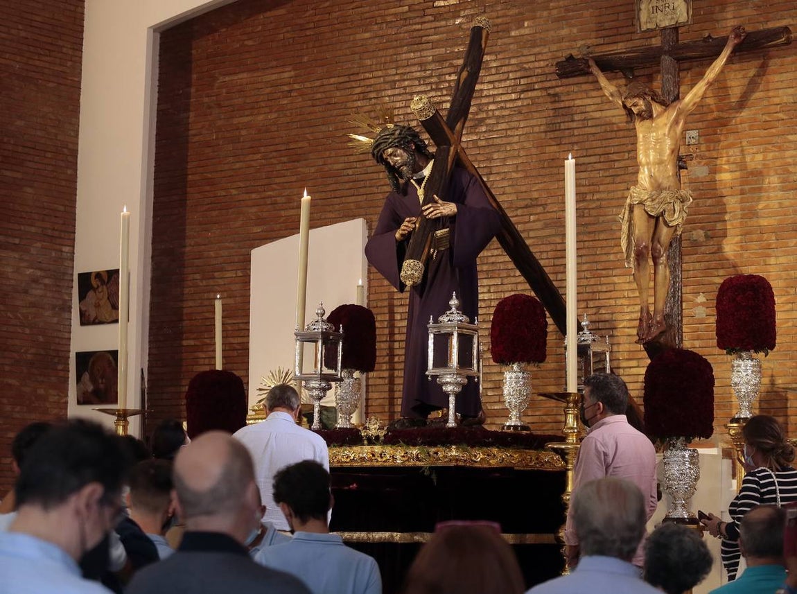 En imágenes, «Dios verdadero, de talla antigua» en Los Pajaritos