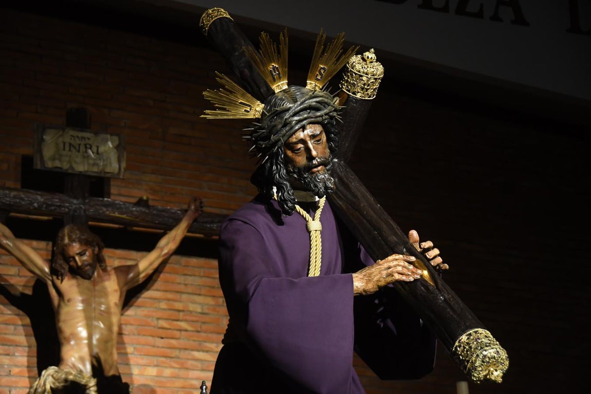 Las imágenes del Gran Poder en la parroquia de la Blanca Paloma