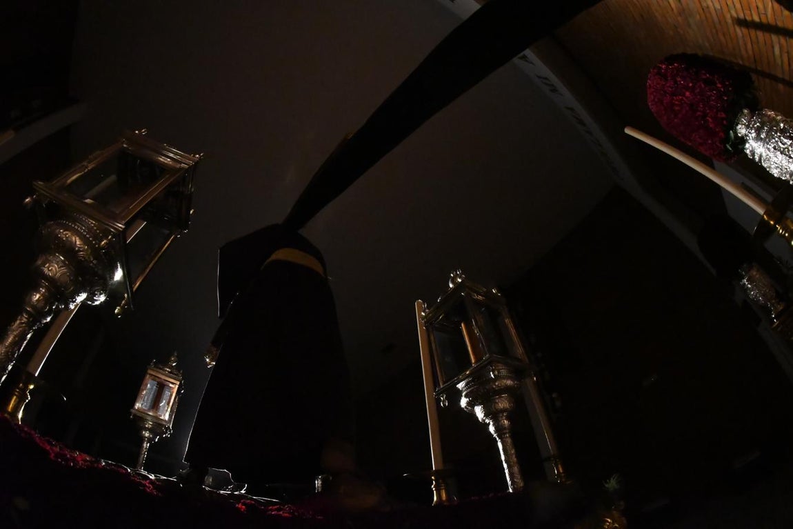 Las imágenes del Gran Poder en la parroquia de la Blanca Paloma