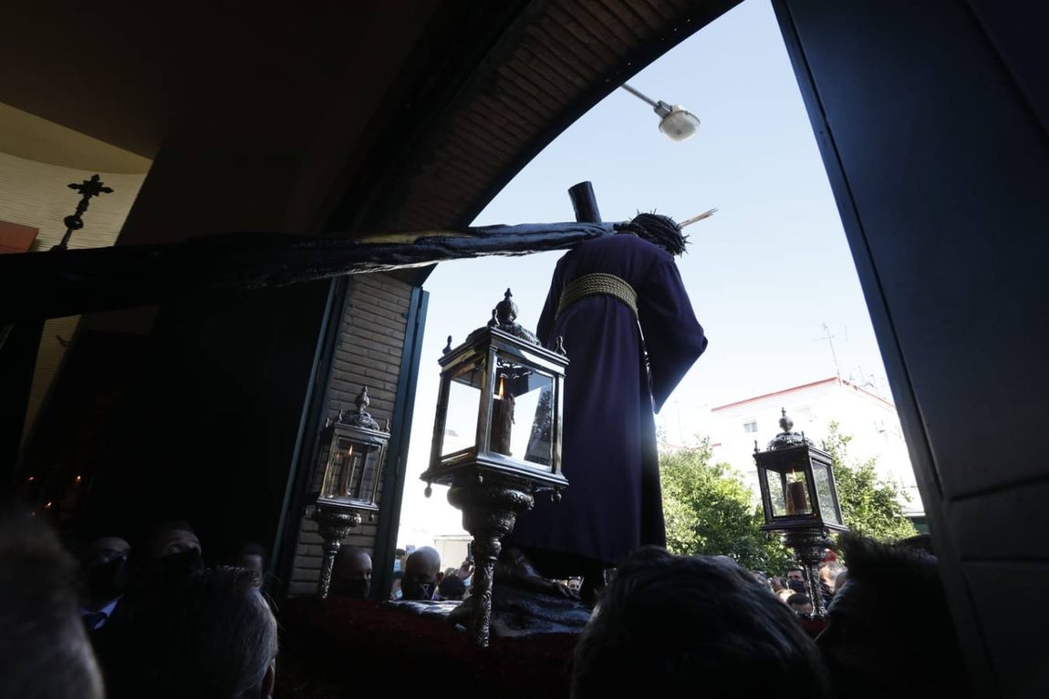 El Señor del Gran Poder, a su llegada a la parroquia de Nuestra Señora de la Candelaria
