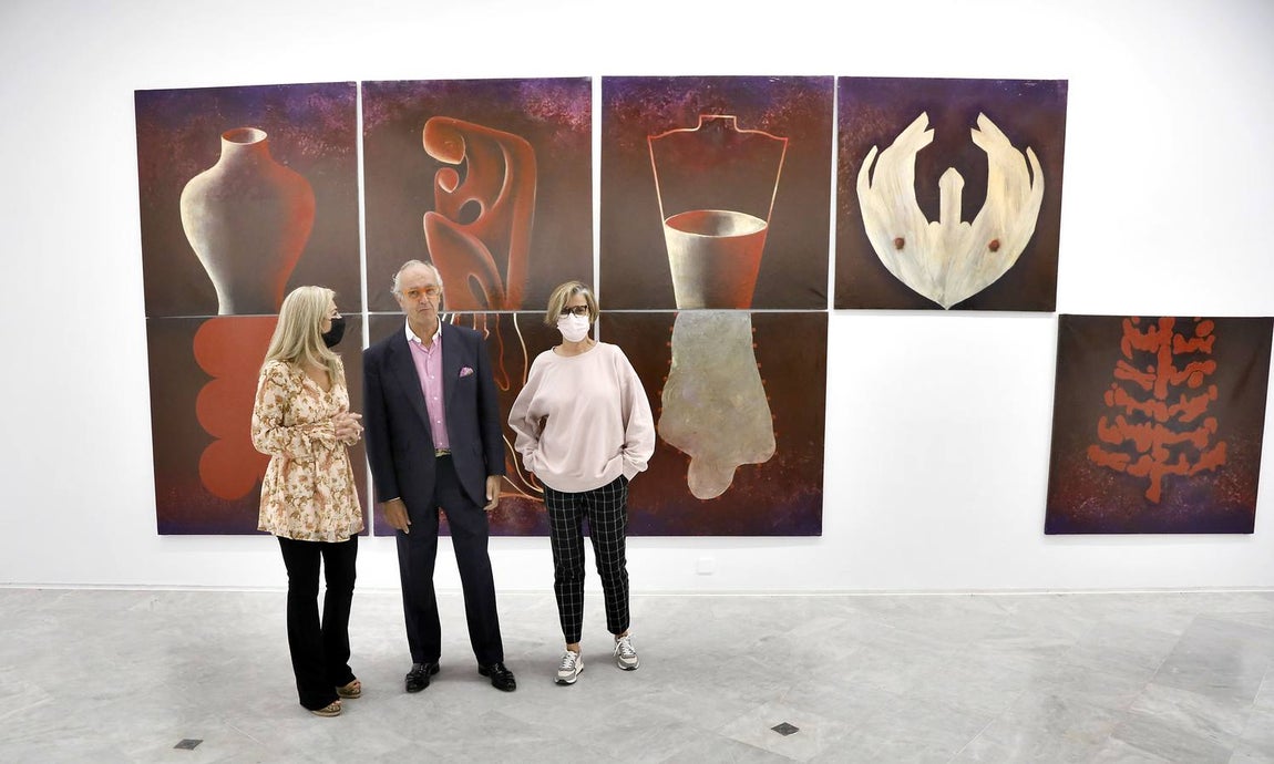 La exposición &#039;La Máquina Española&#039; revisa en el CAAC el impacto de la galería andaluza en el arte español de los 80