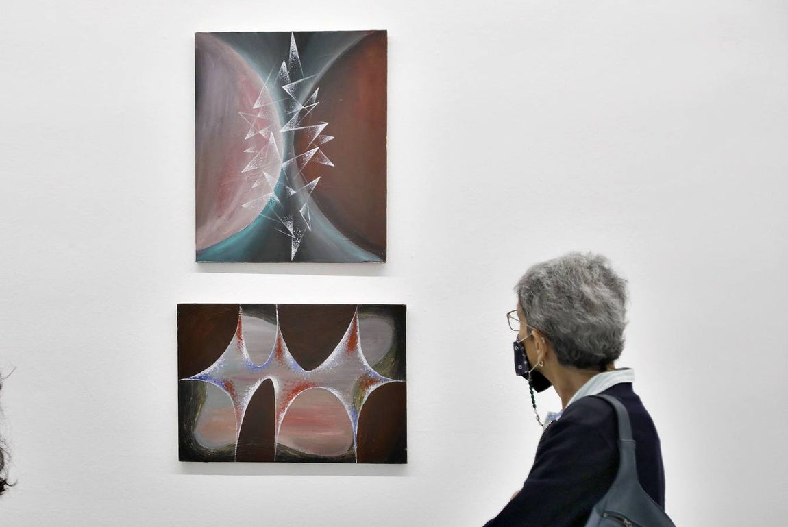 La exposición &#039;La Máquina Española&#039; revisa en el CAAC el impacto de la galería andaluza en el arte español de los 80