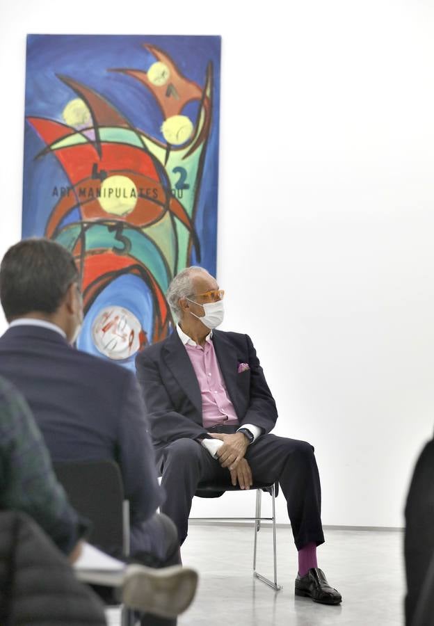 La exposición &#039;La Máquina Española&#039; revisa en el CAAC el impacto de la galería andaluza en el arte español de los 80