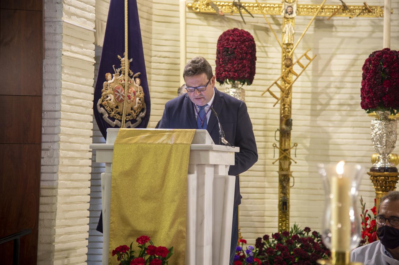 Los costaleros ganan el jubileo del Gran Poder en la Candelaria