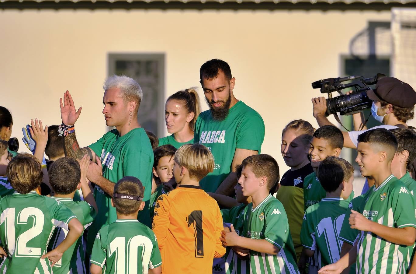 Borja Iglesias vuelve a ser benjamín