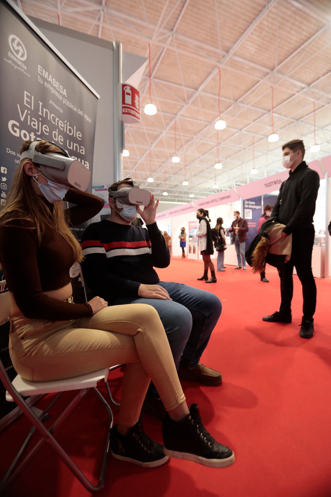 Se buscan universitarios en Sevilla para trabajar en el extranjero