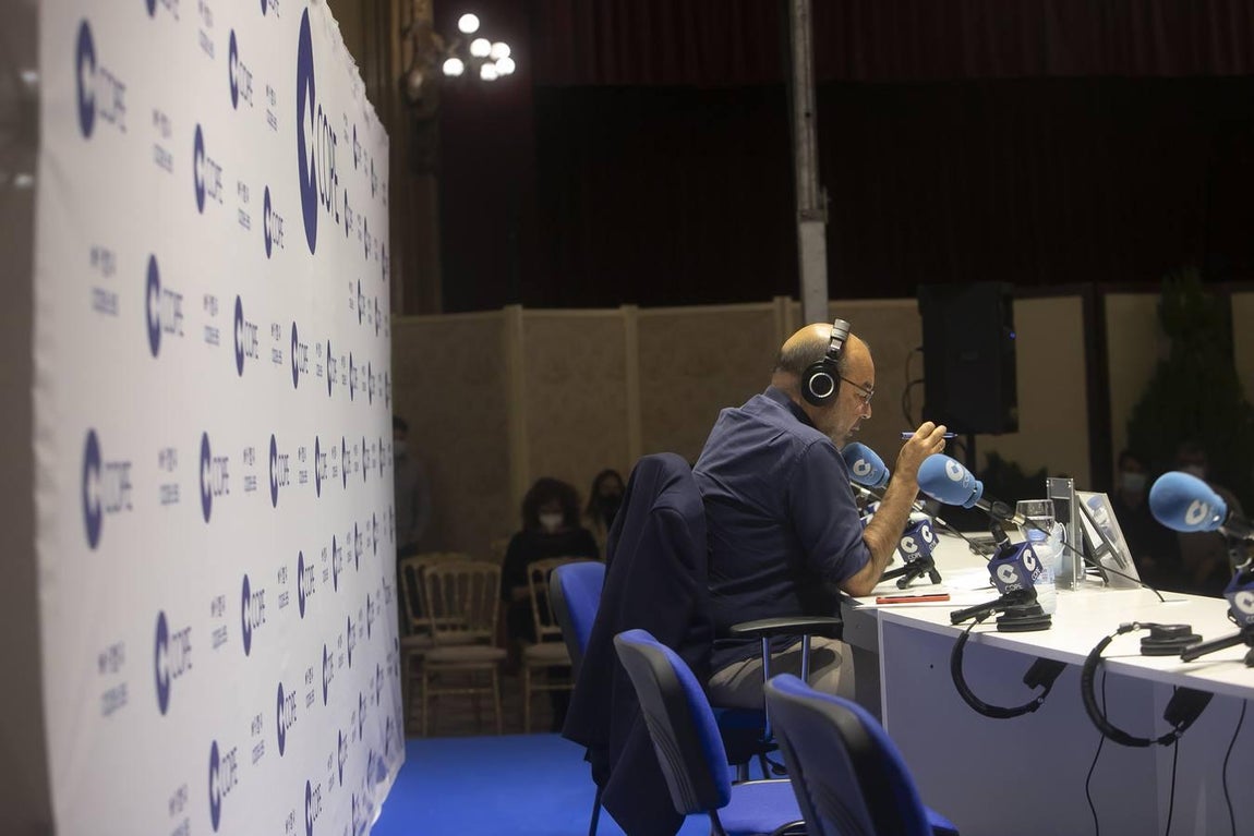 &#039;La Linterna&#039; de la Cope, en directo desde Córdoba, en imágenes