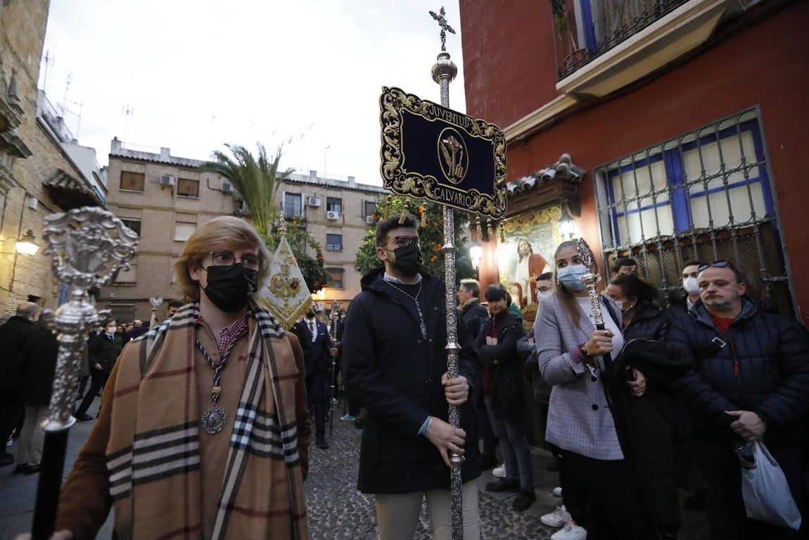 La procesión de la Inmaculada para la Vigilia de los Jóvenes en Córdoba, en imágenes