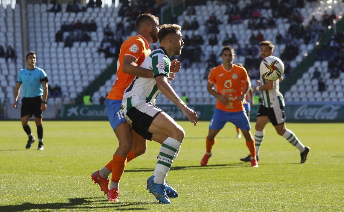 La goleada del Córdoba CF al Panadería Pulido San Mateo, en imágenes