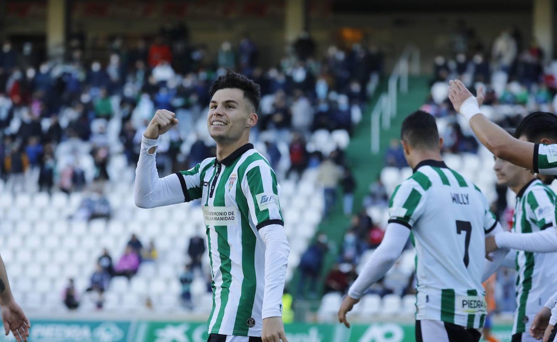 La goleada del Córdoba CF al Panadería Pulido San Mateo, en imágenes