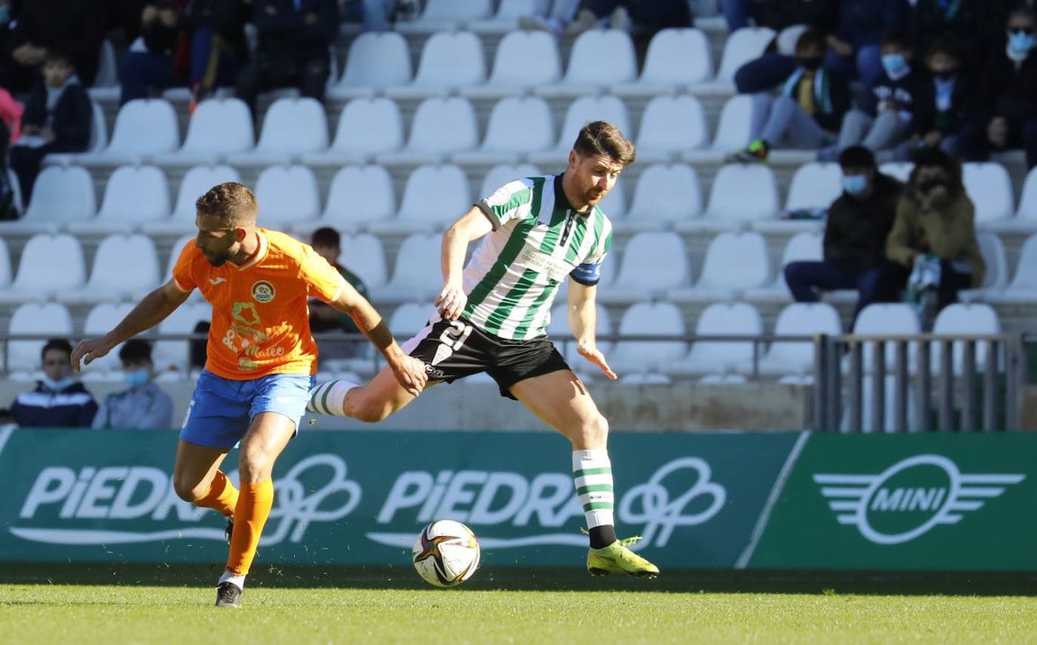 La goleada del Córdoba CF al Panadería Pulido San Mateo, en imágenes