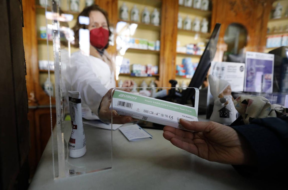 La masiva venta de tests de antígenos en Córdoba, en imágenes