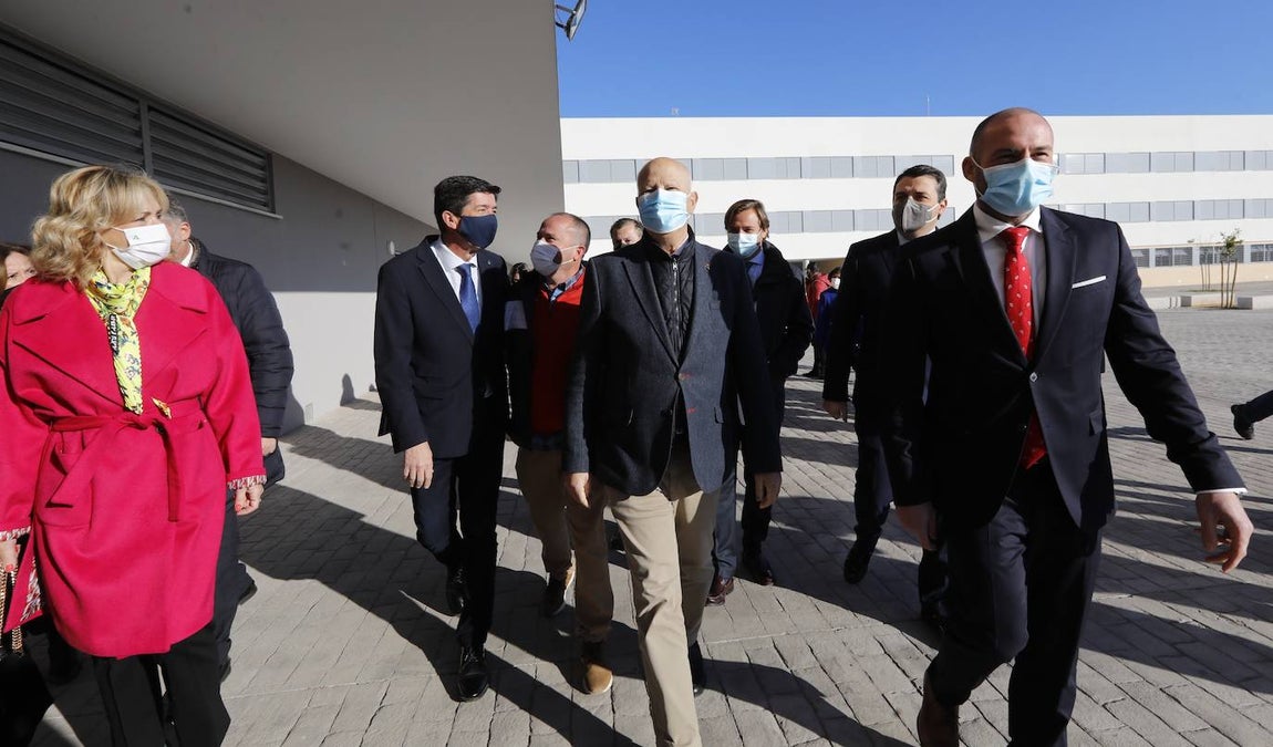 La inauguración del instituto de Miralbaida en Córdoba, en imágenes