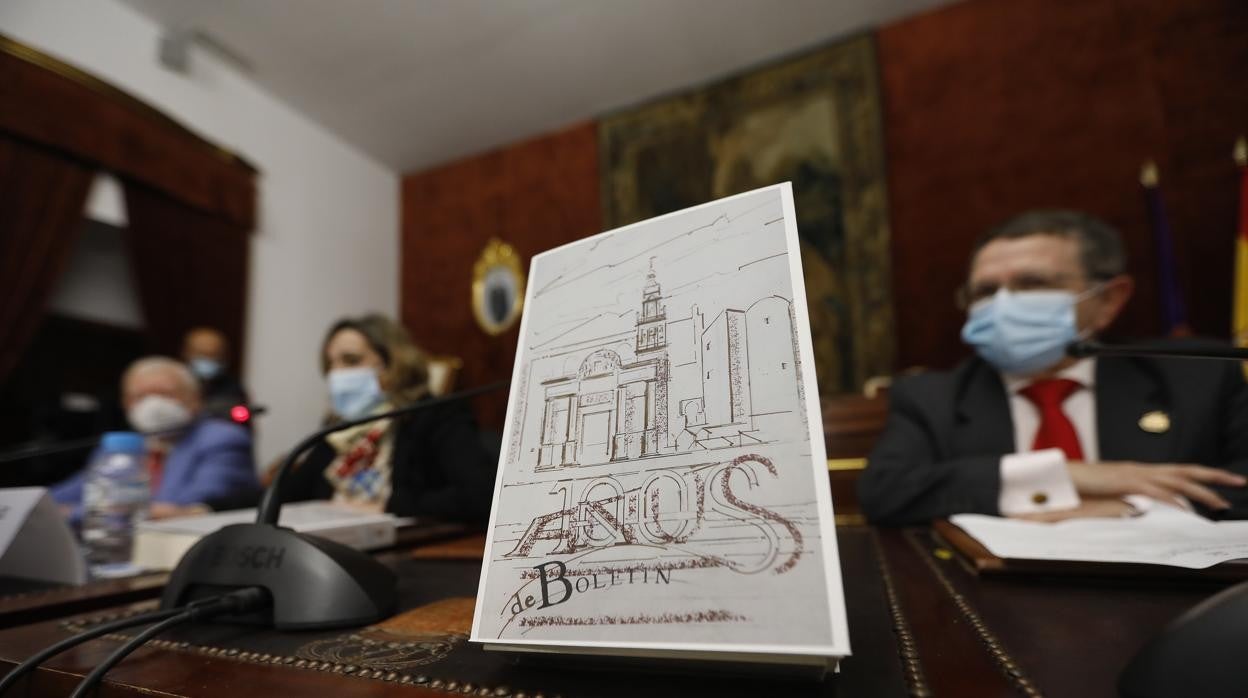La presentación de 'Boletín' de la Real Academia de Córdoba, en imágenes