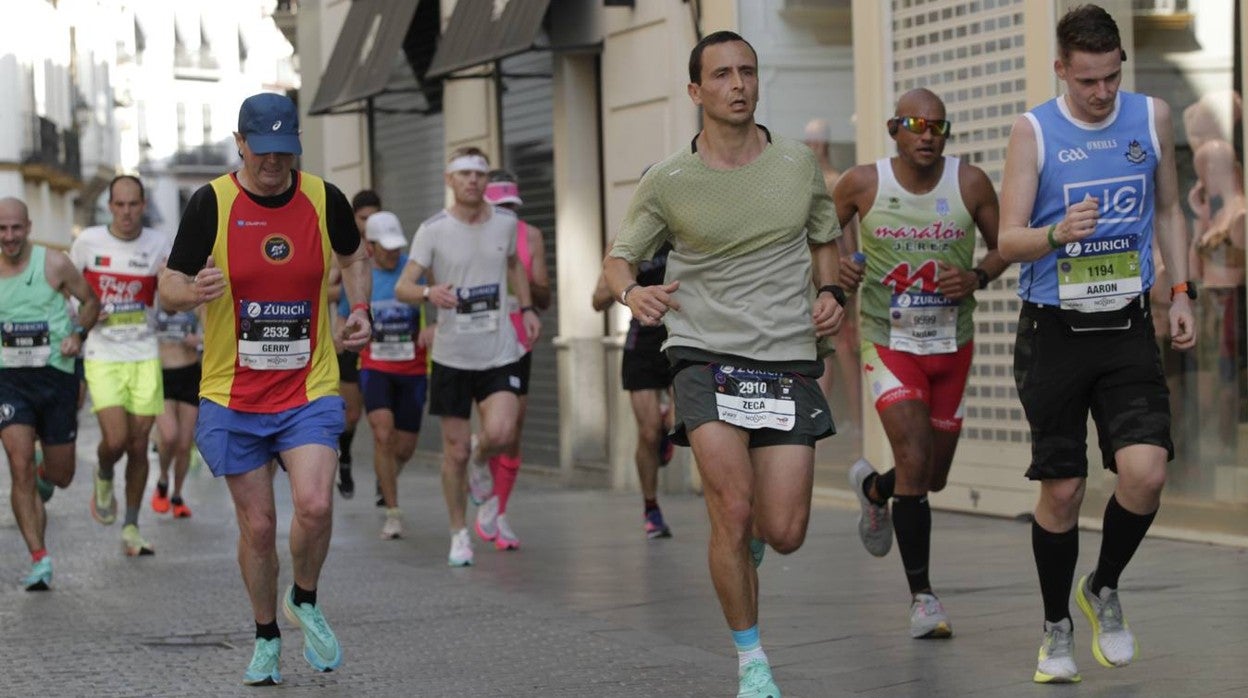 ¿Has corrido el Zurich Maratón Sevilla 2022? Búscate aquí (3)