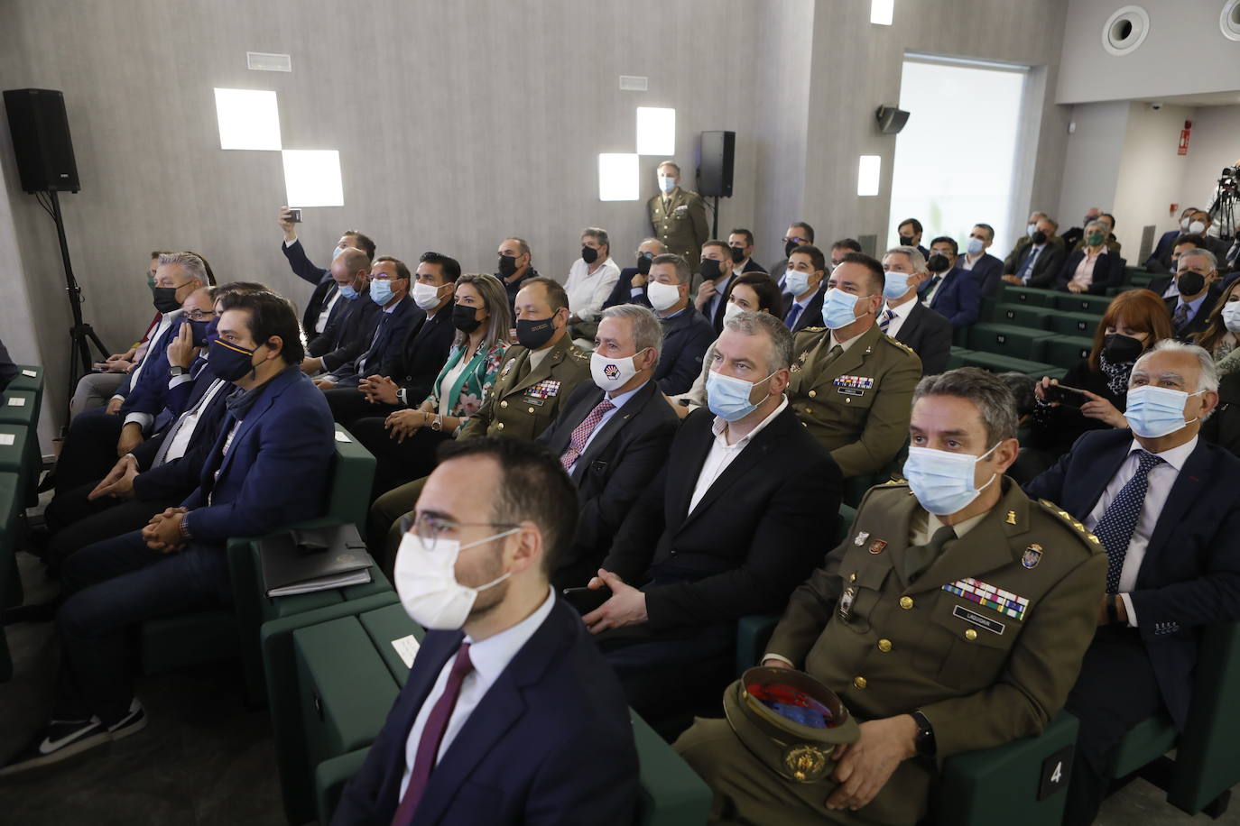 El Foro de ABC Córdoba sobre la Base Logística, en imágenes (II)