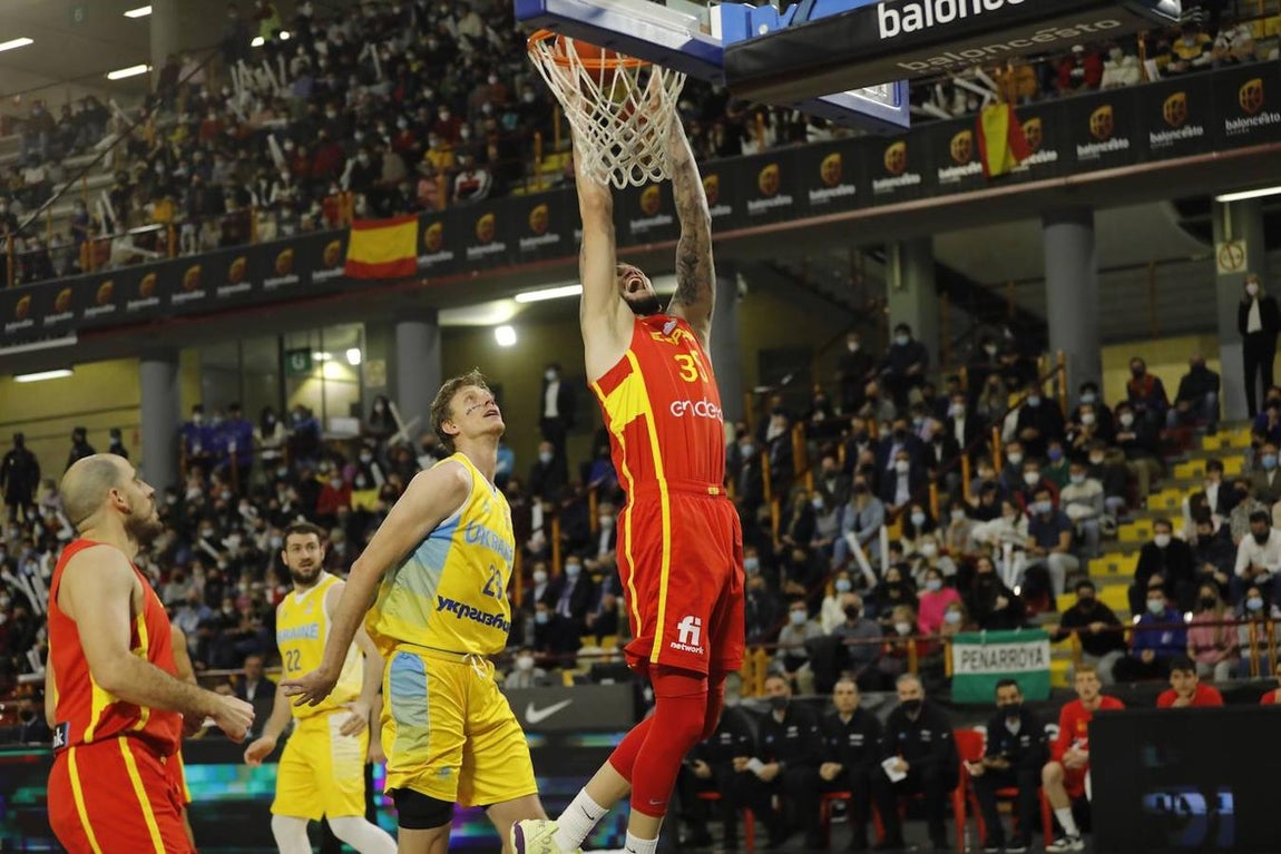 Las mejores imágenes del España - Ucrania de baloncesto en Córdoba