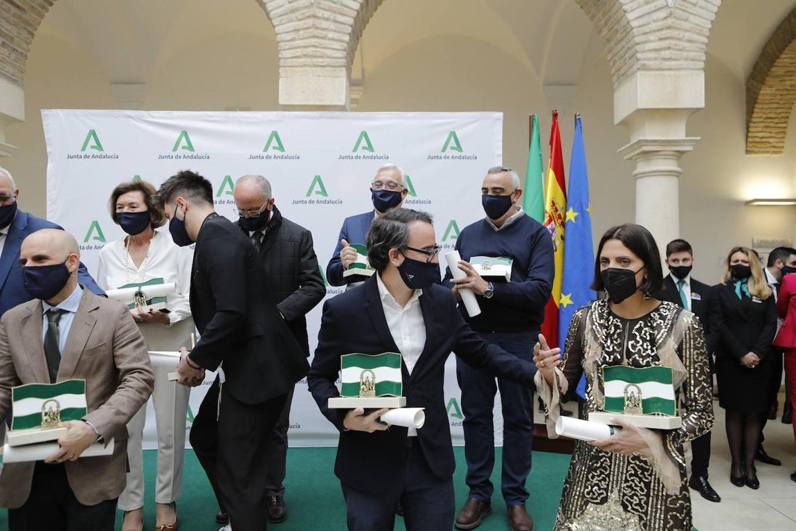 La entrega de las banderas de Andalucía en Córdoba, en imágenes