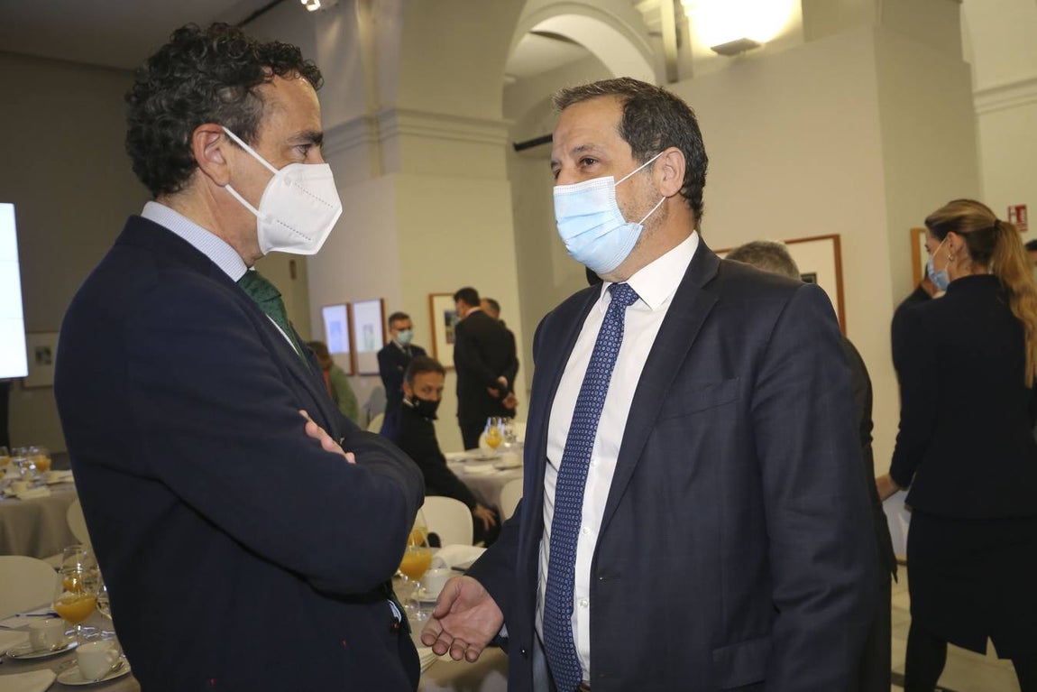 J.M. SERRANO / ROCÍO RUZ