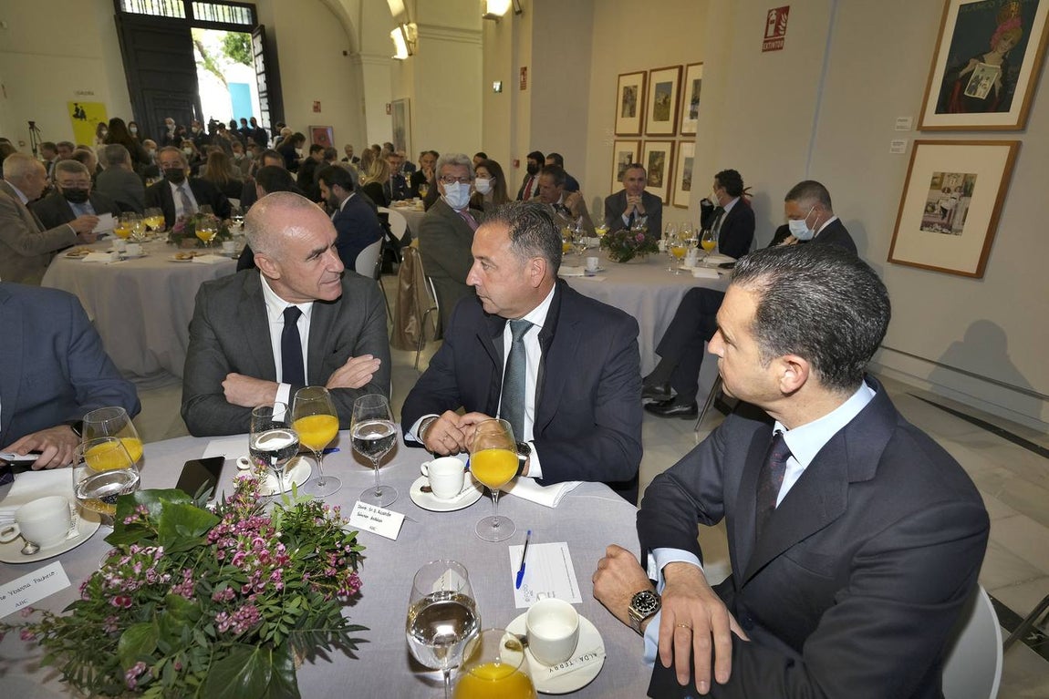 J.M. SERRANO / ROCÍO RUZ