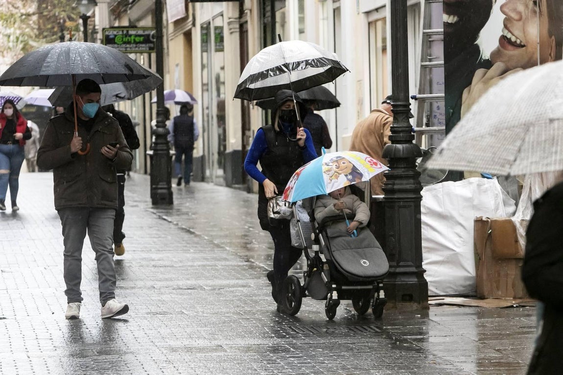 La primera lluvia en semanas en Córdoba, en imágenes