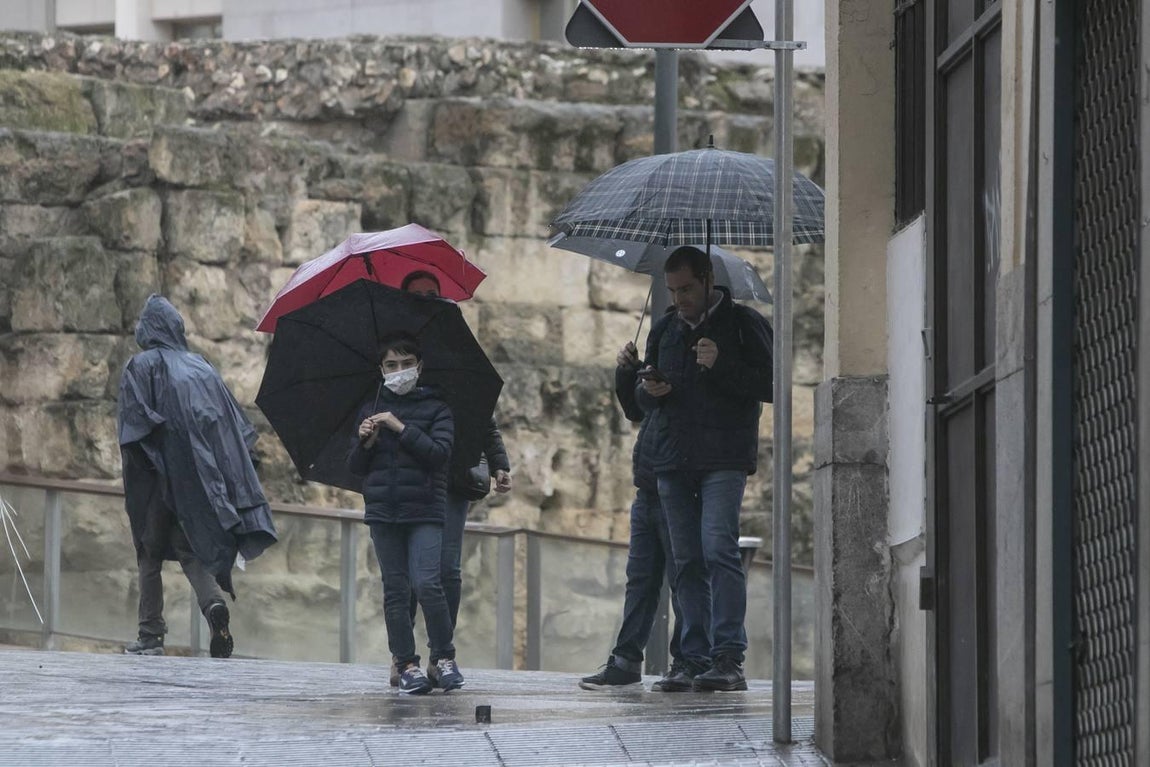 La primera lluvia en semanas en Córdoba, en imágenes