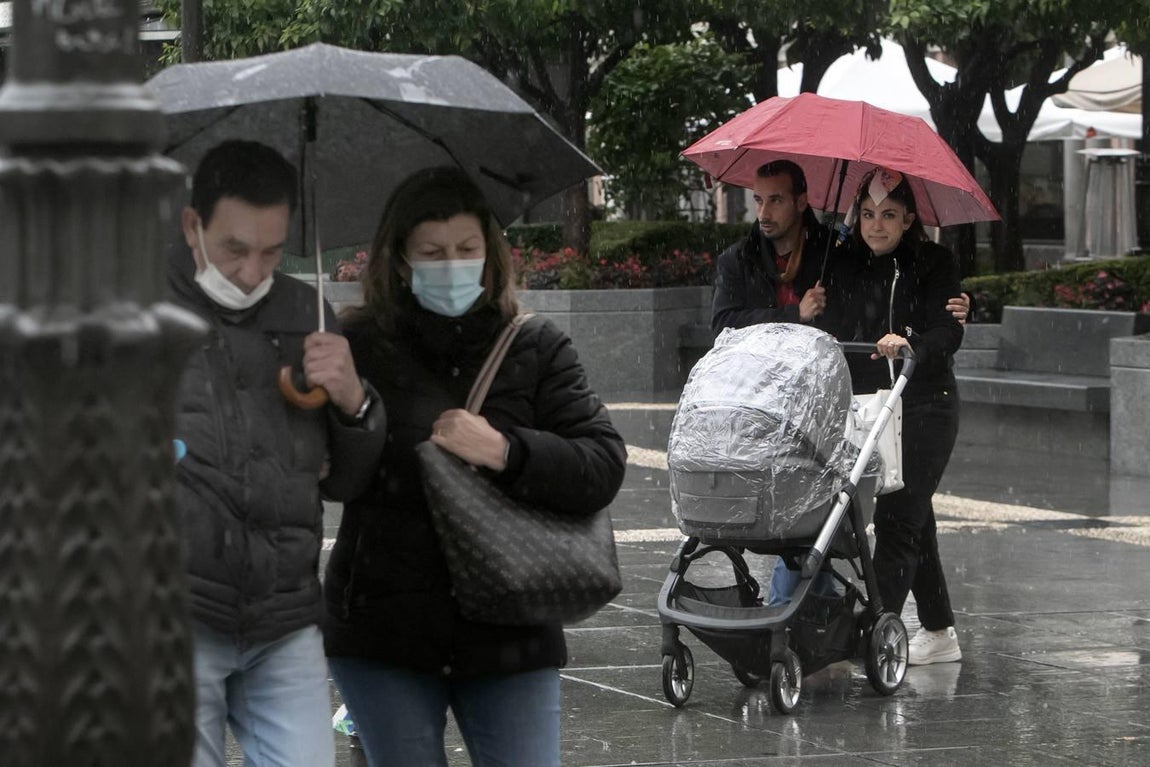 La primera lluvia en semanas en Córdoba, en imágenes