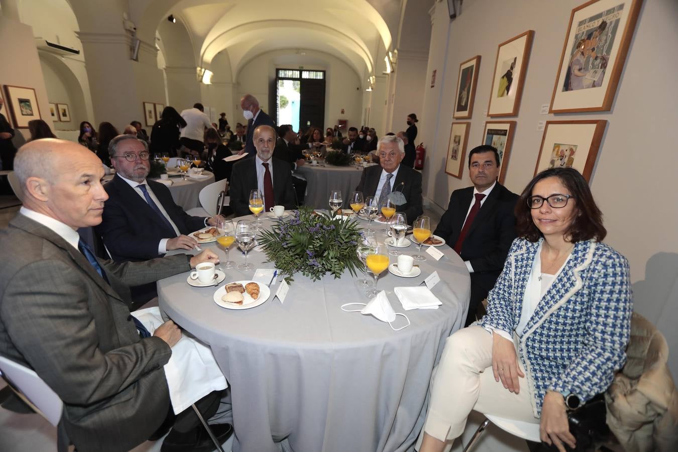 RAÚL DOBLADO