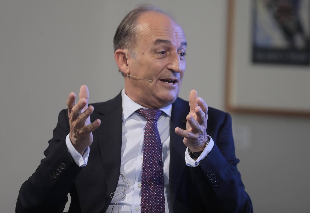RAÚL DOBLADO
