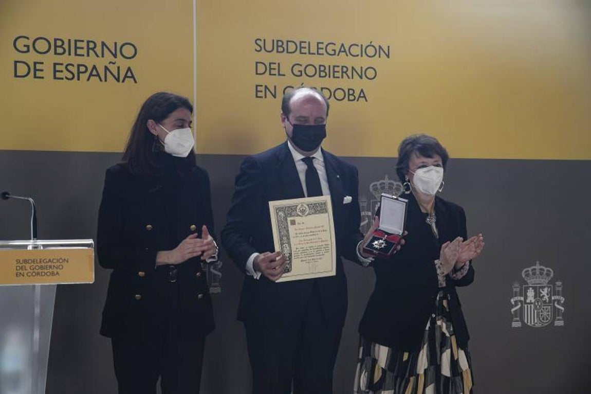 La entrega de la Cruz de San Raimundo de Peñafort en Córdoba, en imágenes