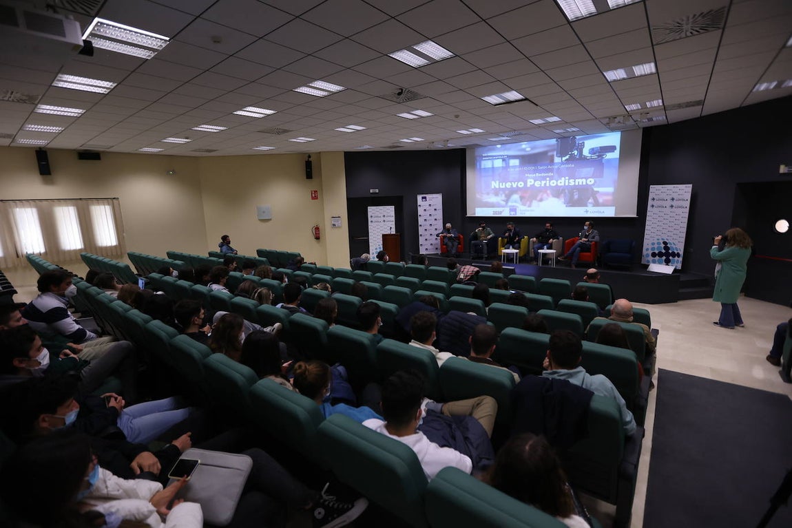 El debate sobre el &#039;Nuevo periodismo&#039; en Córdoba, en imágenes