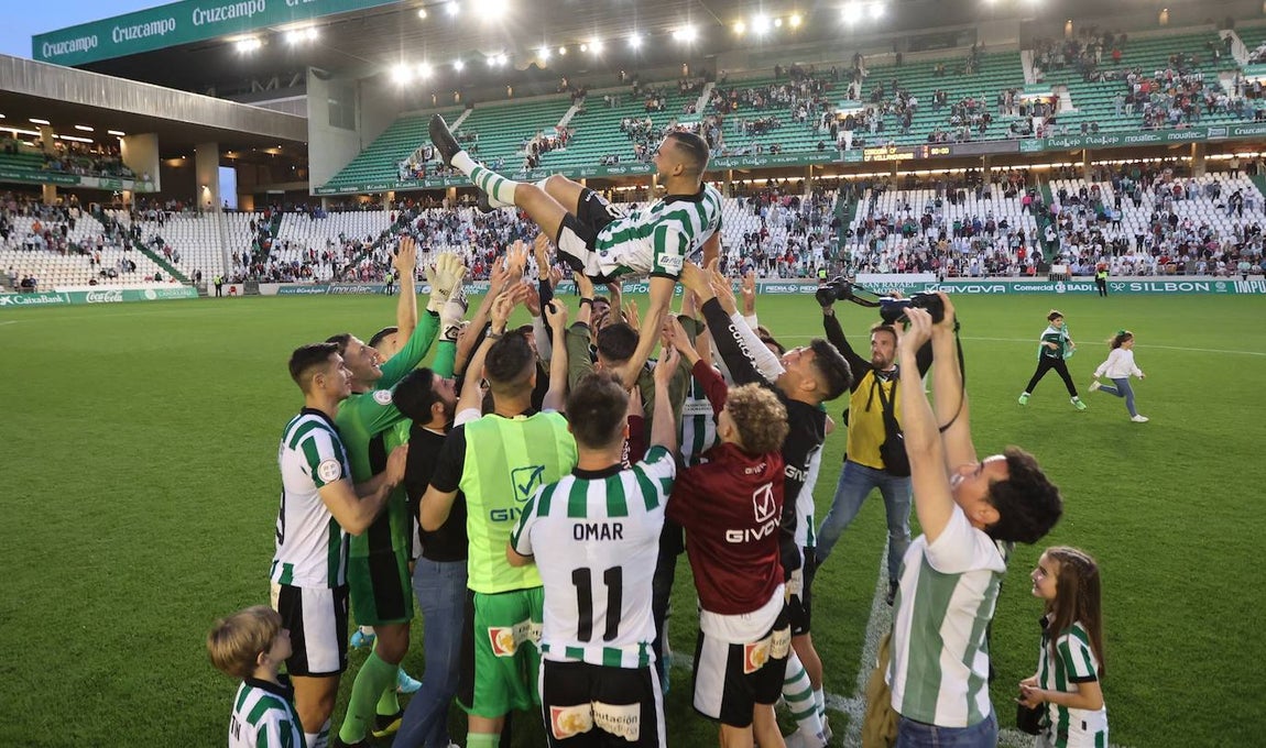 Las espectaculares imágenes del Córdoba CF - Villanovense