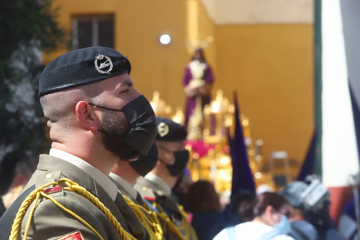 El imágenes, el Rescatado reparte su gracia el Domingo de Ramos en Córdoba