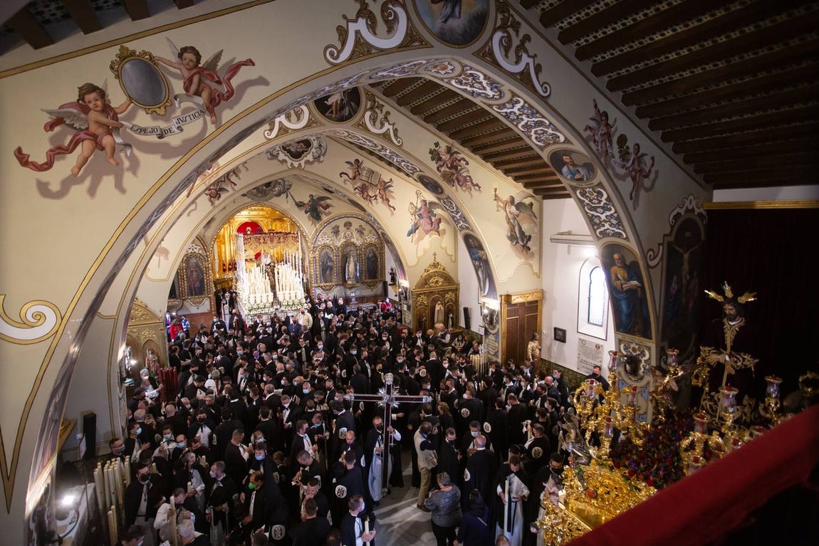 Estación de penitencia de la Hermandad de Santa Genoveva. VANESSA GÓMEZ