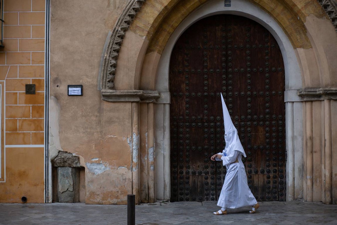 La hermandad de la Candelaria suspende su estación de penitencia en este Martes Santo de 2022. VANESSA GÓMEZ