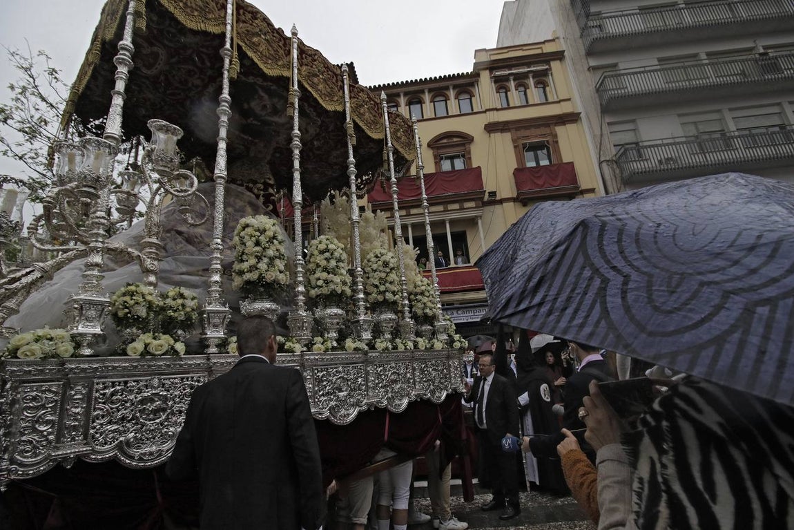 La Virgen de las Mercedes de Santa Genoveva, en Campana. JUAN FLORES