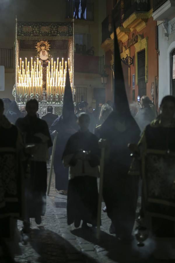 Subir al Calvario desde la Magdalena en la Madrugada de Sevilla