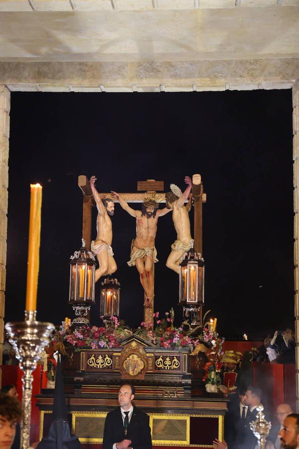 En imágenes, el histórico estreno de la Conversión en la carrera oficial de la Semana Santa de Córdoba