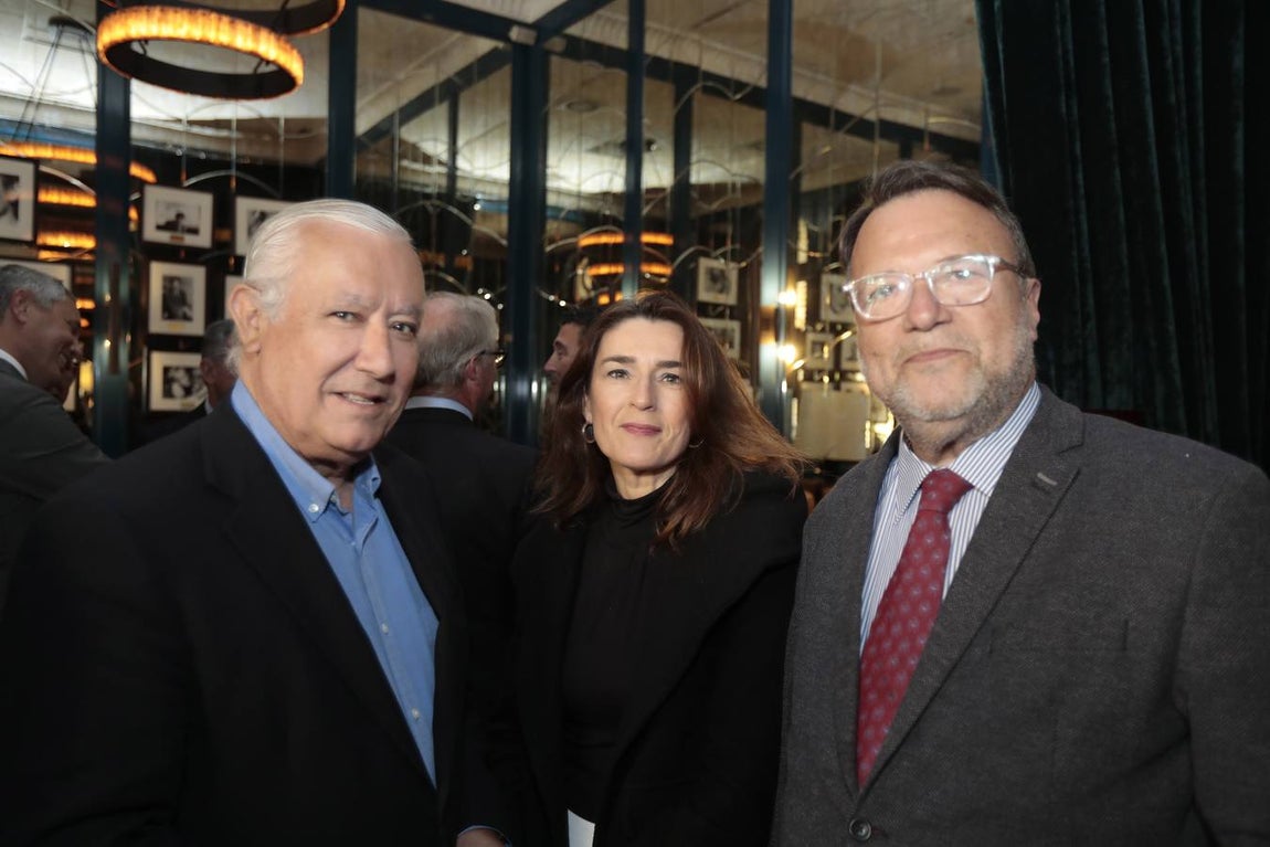 RAÚL DOBLADO / ROCÍO RUZ