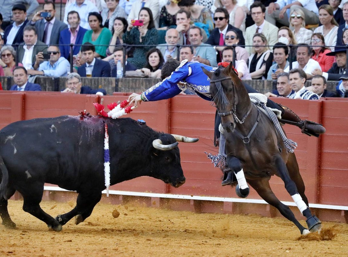 Guillermo Hermoso de Mendoza. J. M. SERRANO