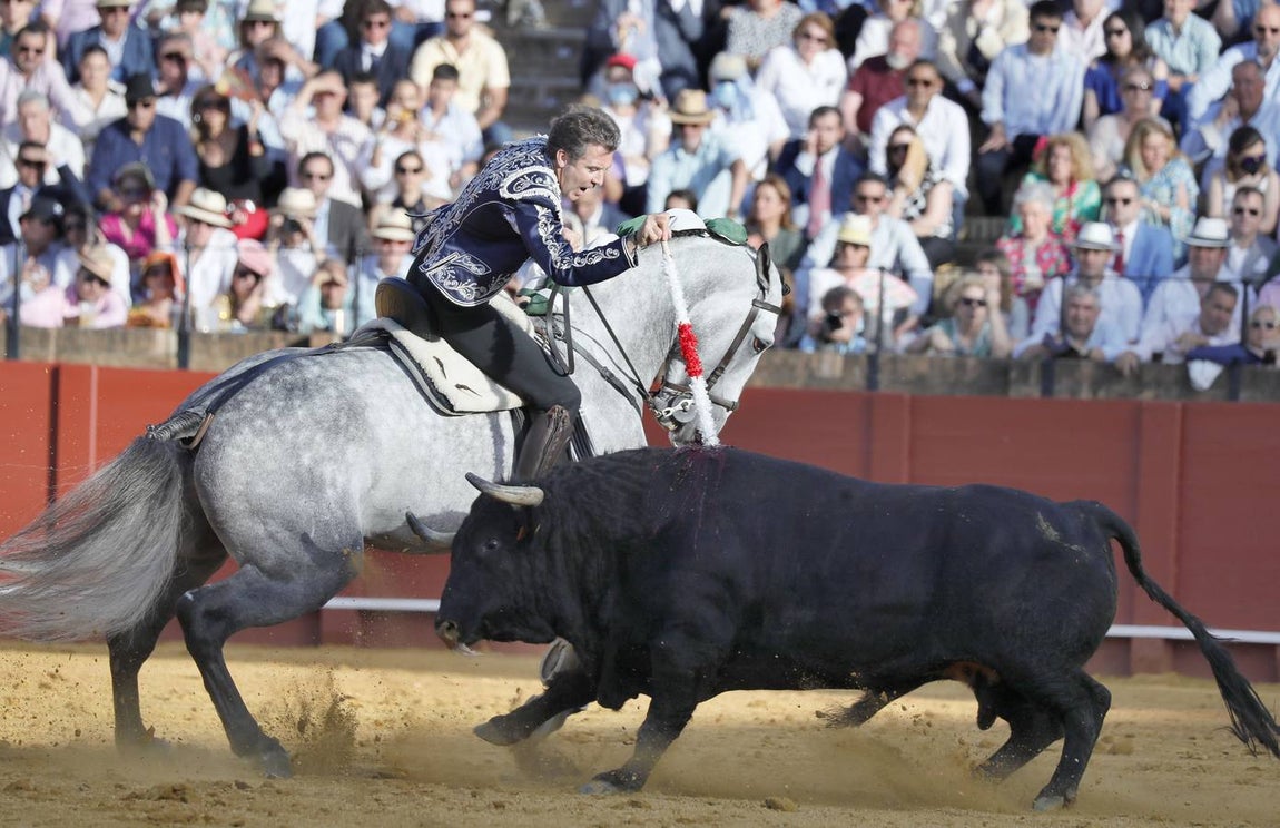 Pablo Hermoso de Mendoza. J. M. SERRANO