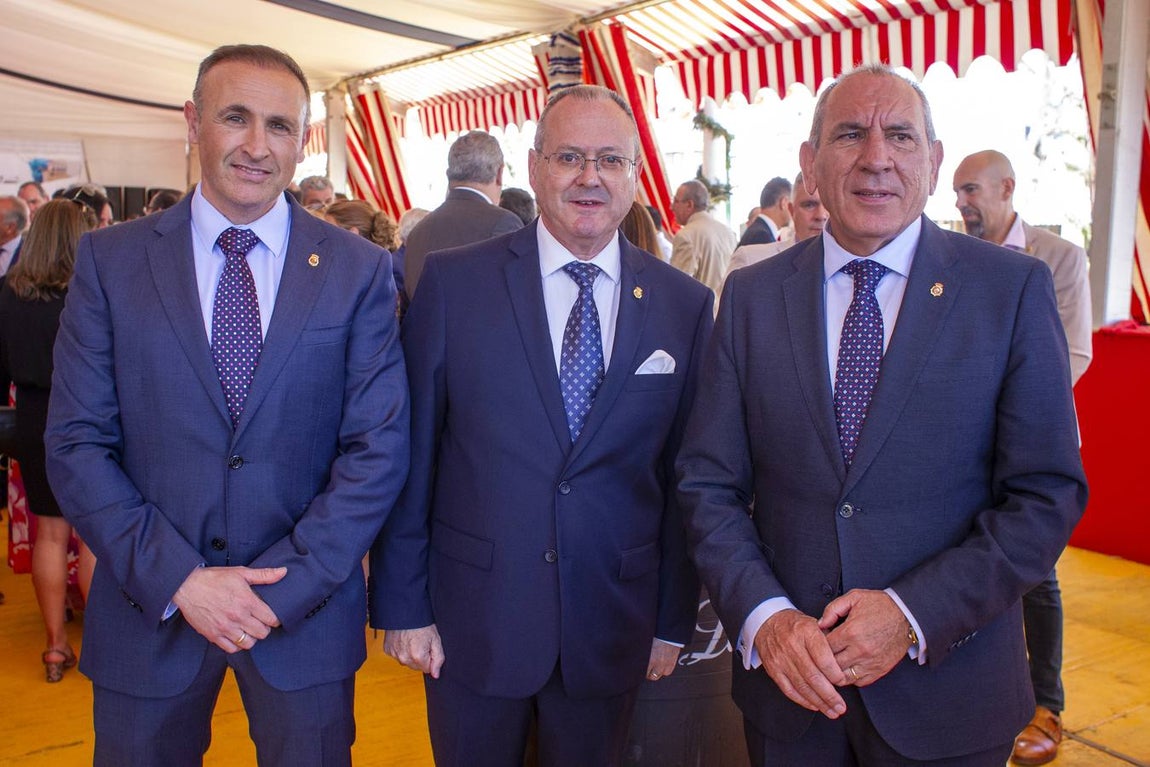 Recepción en la caseta de la Policía Nacional. MANUEL GÓMEZ