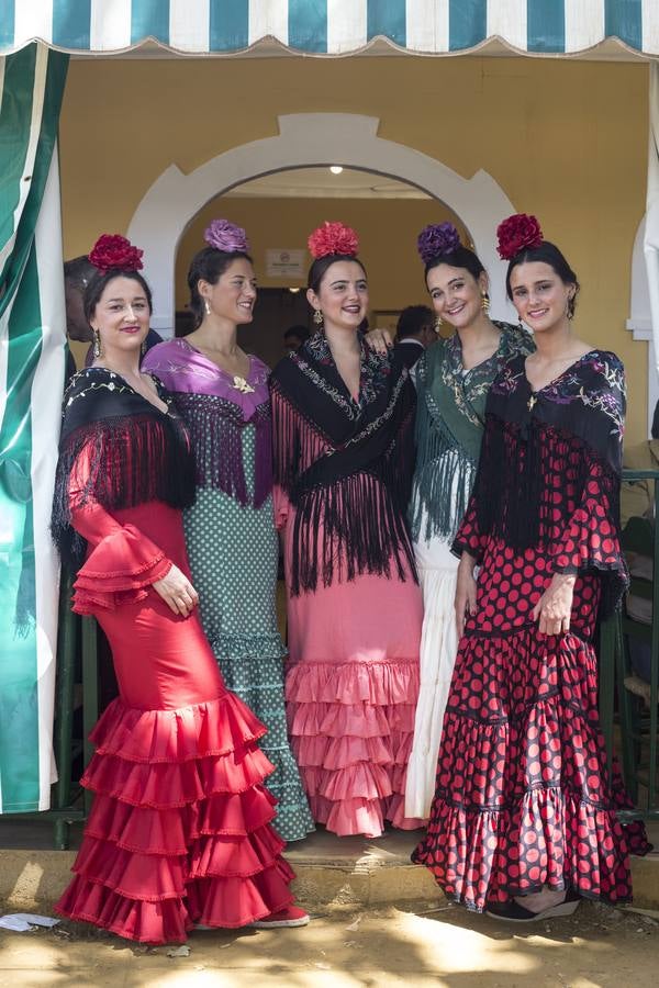 Ana Echevarría Losada, Miryam Molina Bernárdez, Macarena Martín Losada, Lola Martín Losada y Lola Echevarría Losada. ROCÍO RUZ