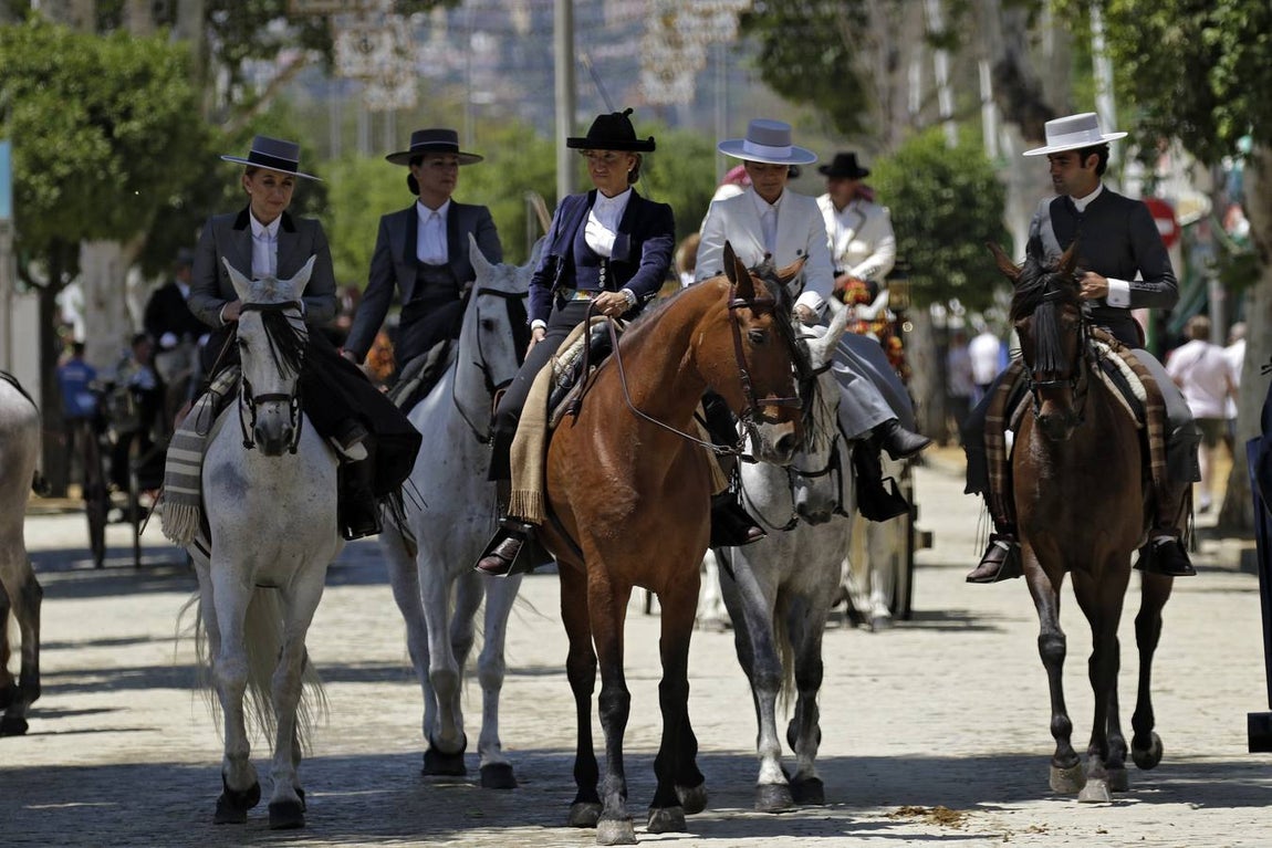 Ambiente durante el jueves en la Feria de Sevilla 2022. JUAN FLORES