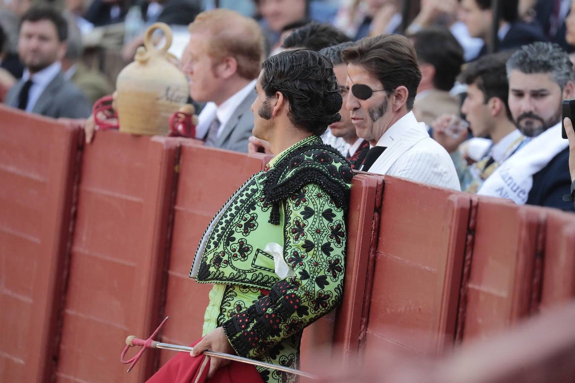 Corrida del sábado de farolillos de 2022 en la plaza de toros de Sevilla. RAÚL DOBLADO