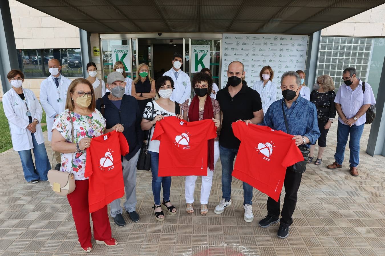 El Hospital Reina Sofía de Córdoba hace 15 autotrasplantes de médula domiciliarios en un año